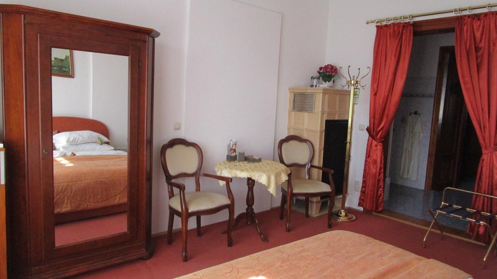 Hotel - Pension Villa Marie Radebeul Εξωτερικό φωτογραφία